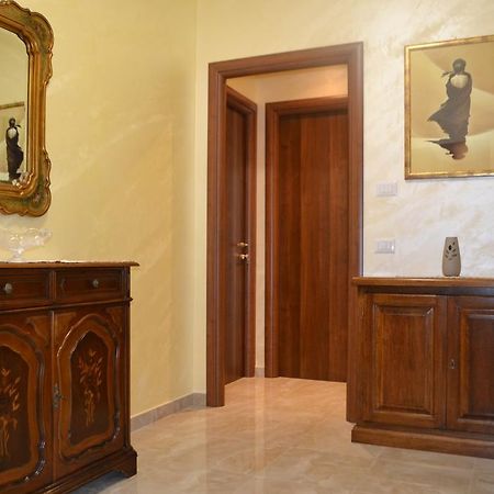 B&B Visconti Lido di Ostia Eksteriør billede