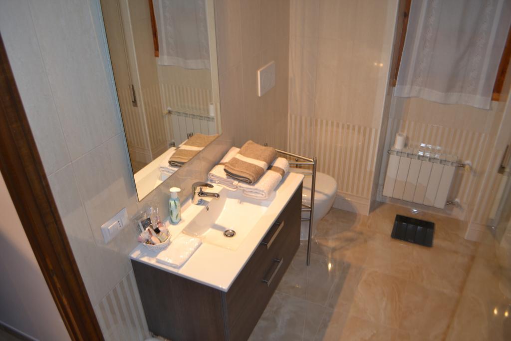 B&B Visconti Lido di Ostia Eksteriør billede